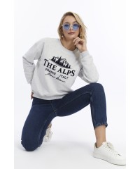 Kadife The Alps Desenli Gri Melanj Yumuşak Dokulu Regular Fit Bisiklet Yaka Kadın Sweatshirt Kadife The Alps Desenli Gri Melanj Yumuşak Dokulu Regular Fit Bisiklet Yaka Kadın Sweatshirt