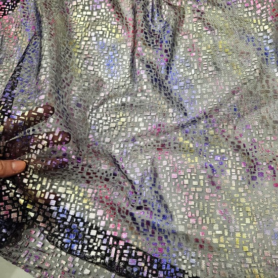 Renkli Hologram Varak Baskılı Tül Kumaş |  A-11