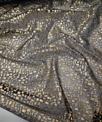 Altın Duvar Baskılı Siyah Tül Kumaş |  R1-23