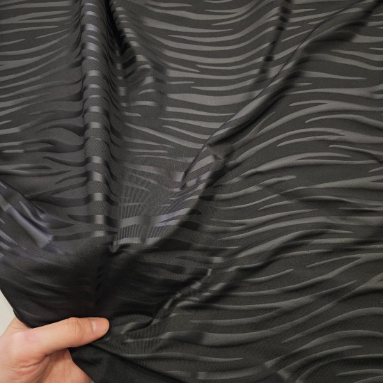 Mat Kaplama Yatay Dalga Desen Siyah İnterlok Kumaş | B-17