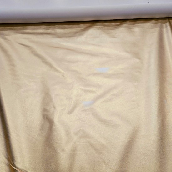 Altın Renk Kaplama Baskı Beyaz Zemin İnterlok Parça Kumaş