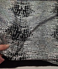 Hologramlı Gümüş Varak Yılan Desen Lyc Süprem Kumaş | X-07