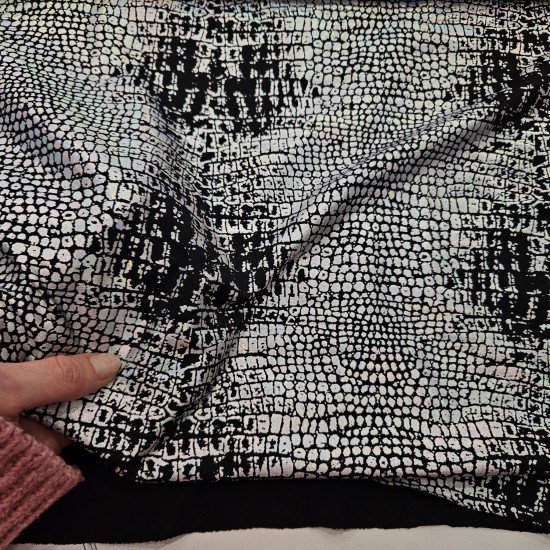 Hologramlı Gümüş Varak Yılan Desen Lyc Süprem Kumaş | X-07