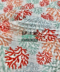 Baskılı Büyük Kareli Waffle Pike Kumaş | 100% Pamuk | Mercan Baskılı Büyük Kareli Waffle Pike Kumaş | 100% Pamuk | Mercan