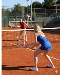 Kadın Kırmızı Şortlu Tenis Elbisesi