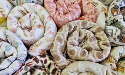 Kapitone Kumaşla Şıklık ve Fonksiyonellik Bir Arada Kapitone Kumaşla Şıklık ve Fonksiyonellik Bir Arada