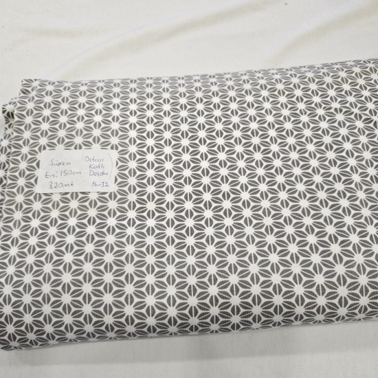 Süprem Parça Kumaş | 320x150 cm | 16-32 | Ortasında kat izli