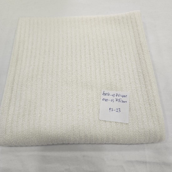 Jakarlı Parça Kumaş 70x75 cm | 17-23