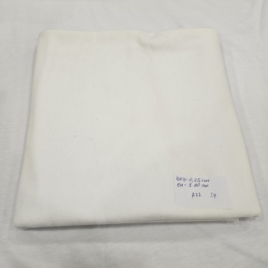 3 İplik Parça Kumaş | 65x100 cm | A22