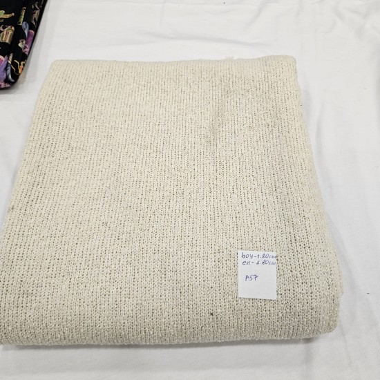 Jakarlı Parça Kumaş | 120x180 cm | A57