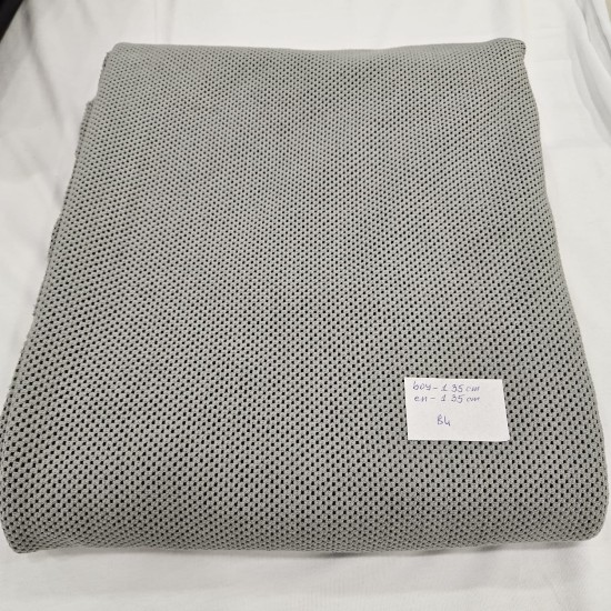 Jakarlı Parça Kumaş | 135x135 cm | B4