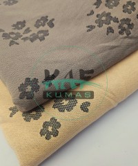 Jakarlı Parça Kumaş | 135x135 cm | B4