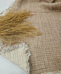 7 Katlı Bej Çift Taraflı Dolgulu Çift Kişilik Müslin Battaniye | 230 x 240 cm 7 Katlı Bej Çift Taraflı Dolgulu Çift Kişilik Müslin Battaniye | 230 x 240 cm