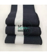 Beyaz Şerit Siyah Yaka