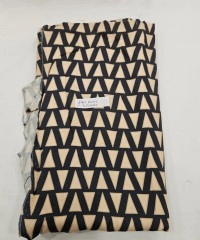 Viskon Dokuma Vual Kumaş Üçgen