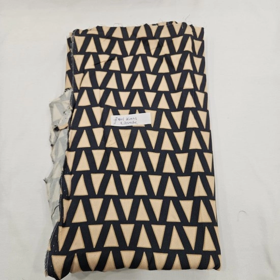 Viskon Dokuma Vual Kumaş Üçgen