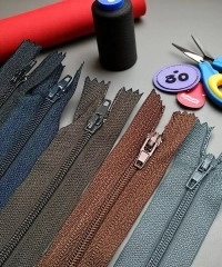 Pantolon Fermuarı | Kemik Fermuar Uzunluk: 16 cm Koyu Kahverengi