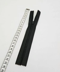 Su Geçirmez PU Kaplama Fermuar | O Fermuar | Uzunluk: 24 cm Siyah